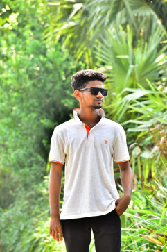 Chinmay Pallai, 20, India