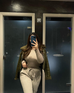 Ava Sharma, 31, United Kingdom