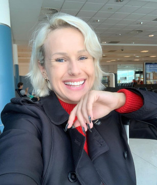 Ashley Clare, 29, United States