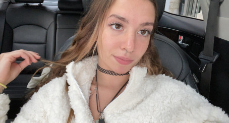 Anabel Rhodes, 22, United States