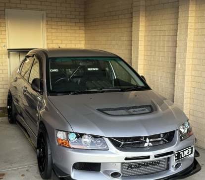 Justin, 24, New Zealand