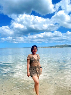 Triz, 29, Philippines