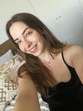 Sophie, 22, United States