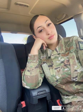 Alice, 33, United States