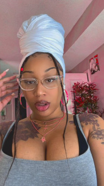 Sarah Kohn, 32, United States