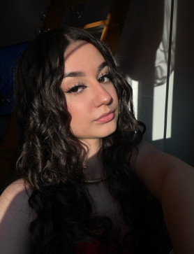 Elsa Acacia, 27, United States