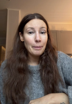 Samantha Sam, 32, United States