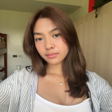 Mikayla Roque, 19, Philippines