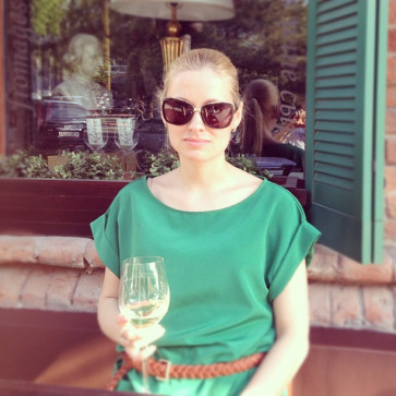 Alia, 35, United States