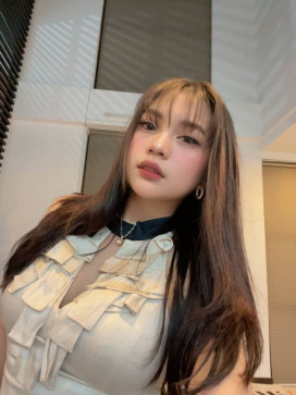 Sofia Chen, 34, United States