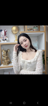 Ivana, 35, United States