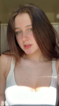 Sonya, 33, United States