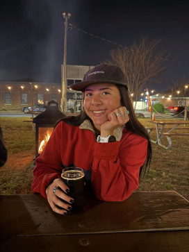 Becca, 33, United States