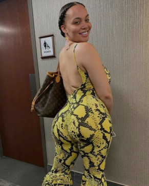 Amelia Katie, 30, United States