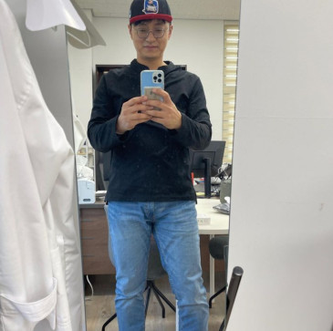 Mana, 40, United States