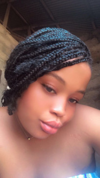 Ella, 36, United States