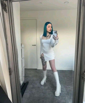 Mistress Seven, 30, United States