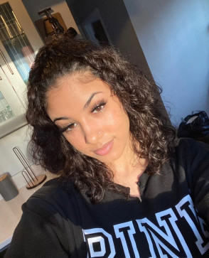 Staceys, 18, United States