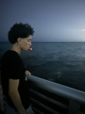 Jschillin, 18, United States