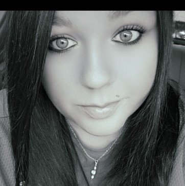 Ash93, 32, United States