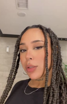 Justina, 30, United States