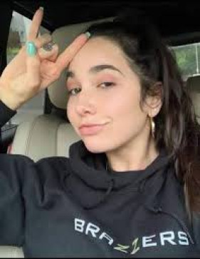 Sundra, 37, United States