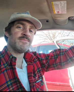 Mkmkmk, 38, United States