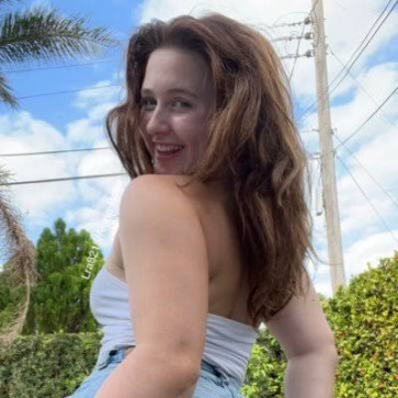 Amanda Jason, 30, United States