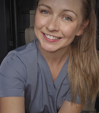 Sandra, 32, United States