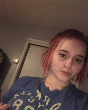 Alice Albert, 19, United States