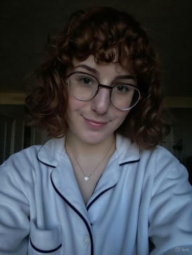 Eli Zabeth, 21, United Kingdom