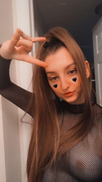 Mary Rose, 18, United States