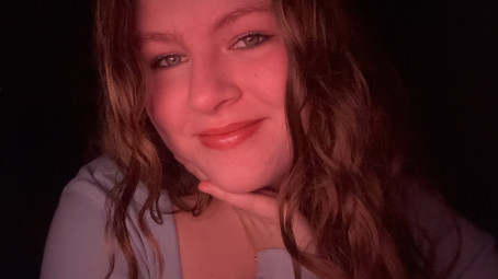 Anne, 18, United States