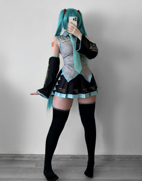 Hannahhx, 18, United States