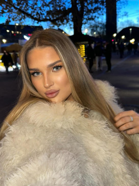 Runa Akter, 30, Canada