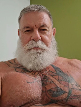 Robert Sandal, 40, United States