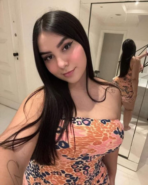 Victoria, 21, United States