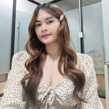 Rose Costantildeos, 27, Philippines