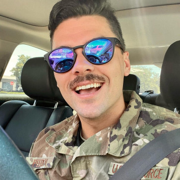 Sammy King, 27, United States