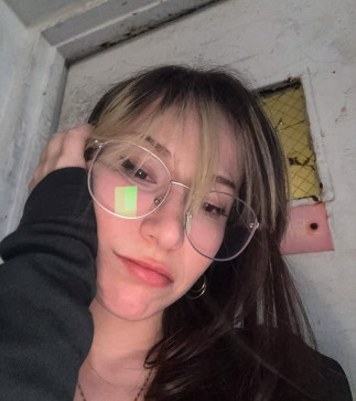 Jessica, 26, United States