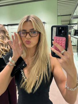 Savanah, 27, United States