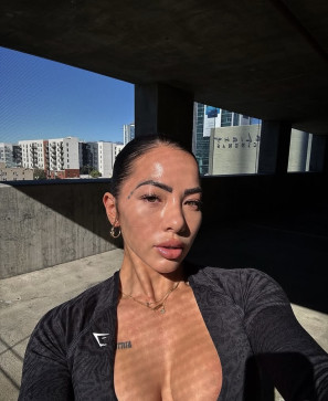 Niykee Carey, 32, United States