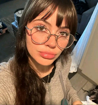 Linda J Garner, 30, United States