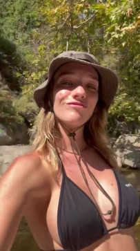 Amanda, 25, United States