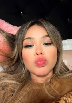 Malia, 32, United States