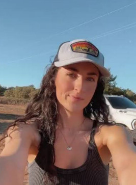 Vera, 30, United States