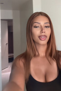 Sarah, 33, United States