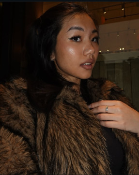 Eliana, 24, United States