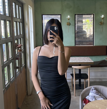 Ella, 22, Philippines