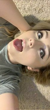 Alina Moore, 24, United States